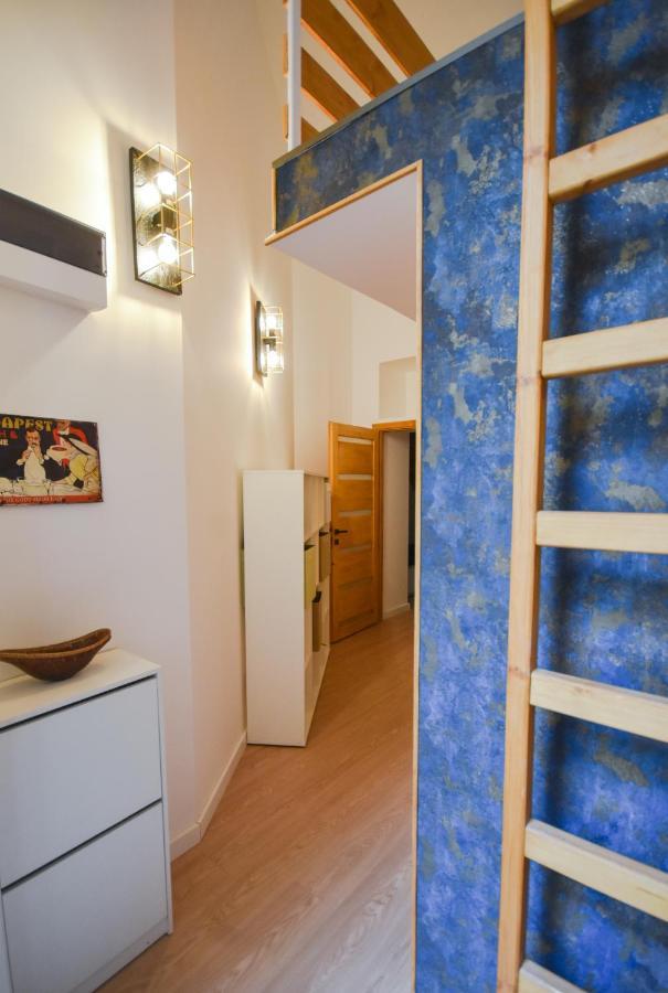 Apartment Comfortable On The Boulevard For 4 People