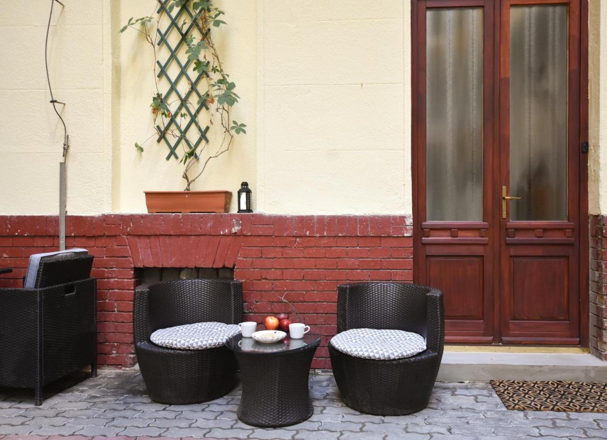 Comfortable On The Boulevard For 4 People Apartment Budapest